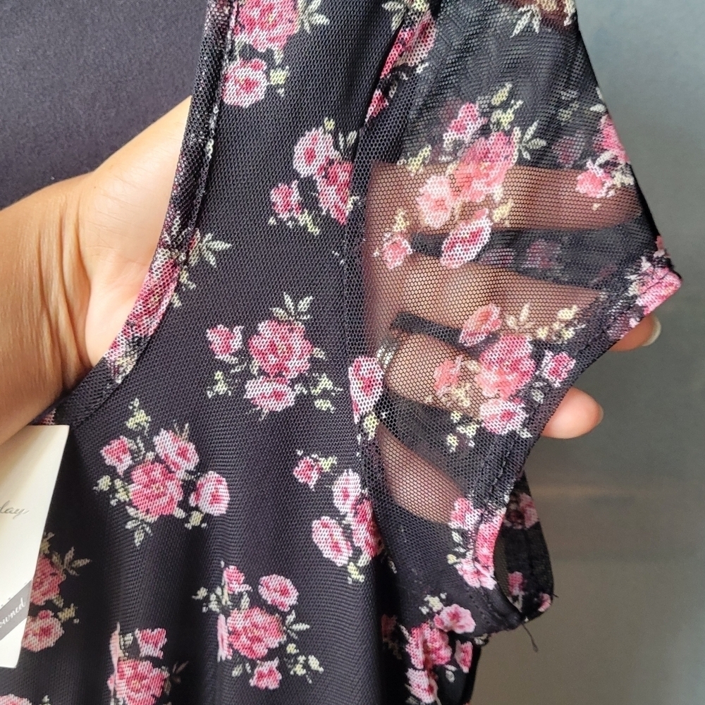 See you Monday Pink Floral Dress Mesh Size XL Lace Cap Sleeves Lined NWT - Picture 4 of 12